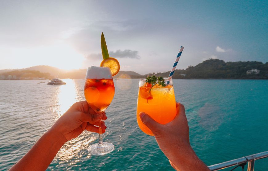 Phi Phi Island by Royal Jet Cruise with Lunch